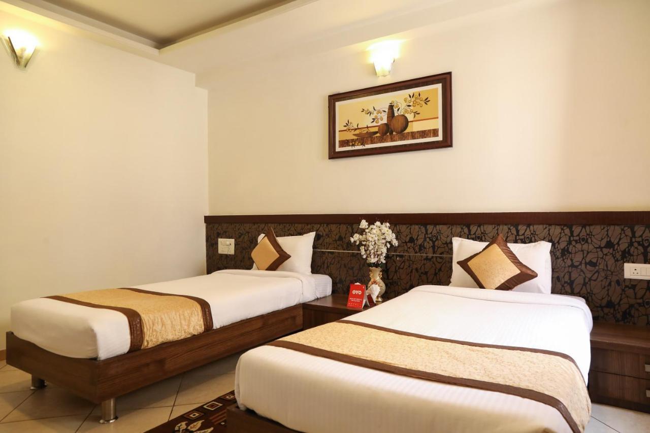 Oyo 10943 Hotel Plus Corporate Khapa  Ngoại thất bức ảnh