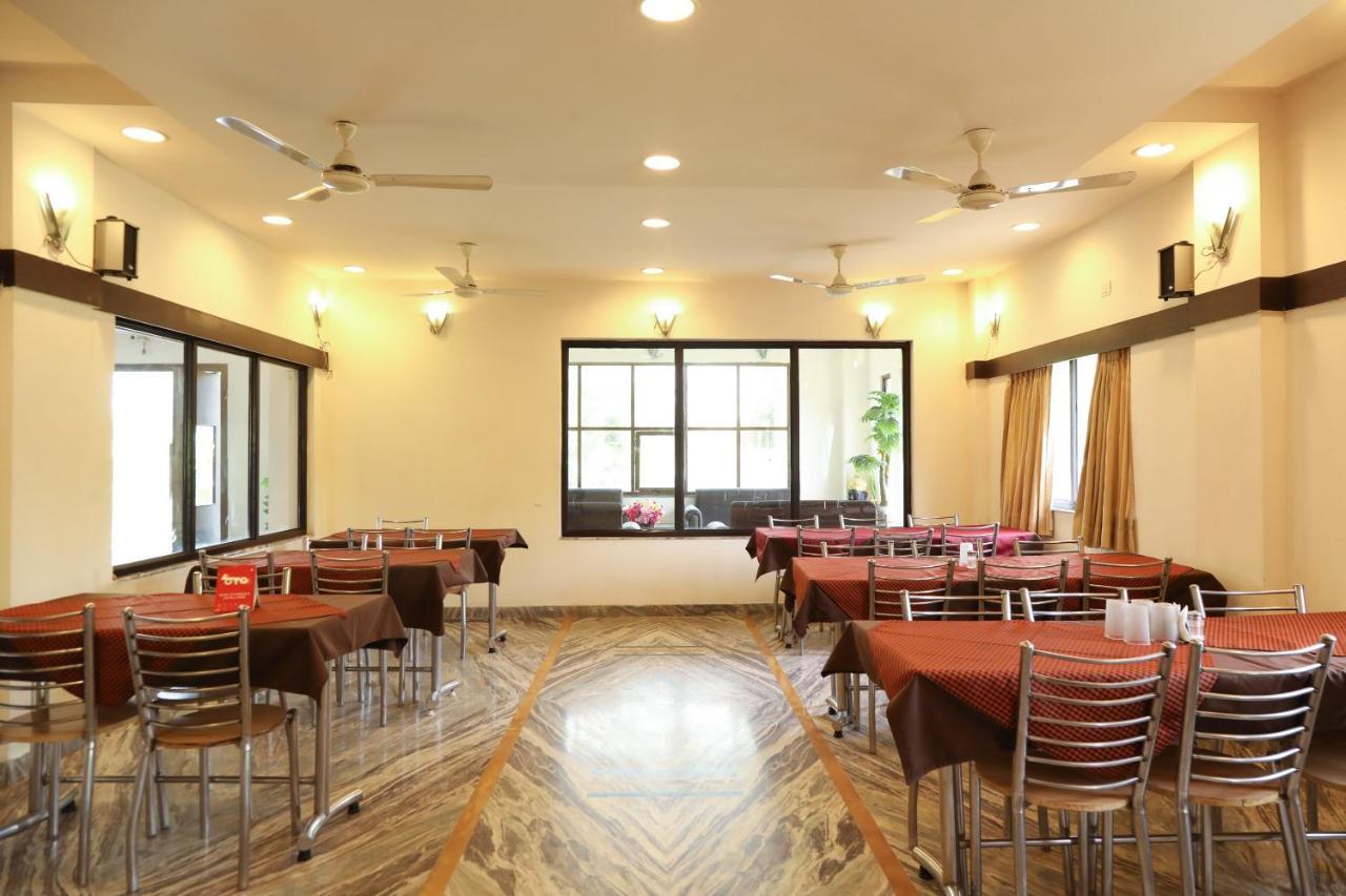 Oyo 10943 Hotel Plus Corporate Khapa  Ngoại thất bức ảnh