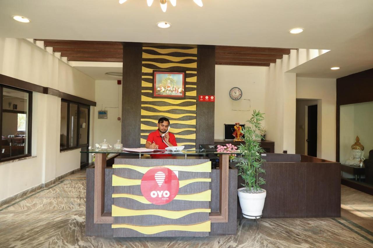 Oyo 10943 Hotel Plus Corporate Khapa  Ngoại thất bức ảnh