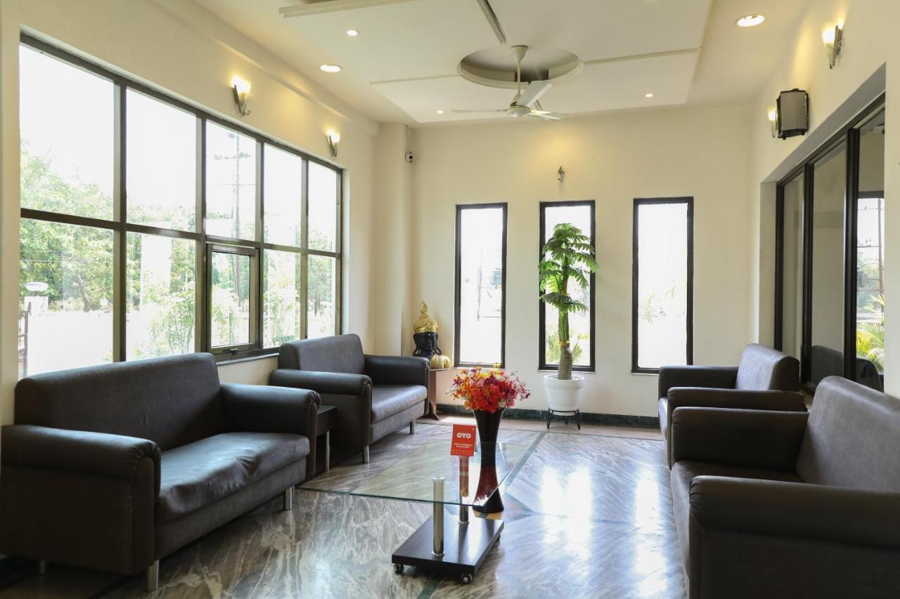 Oyo 10943 Hotel Plus Corporate Khapa  Ngoại thất bức ảnh